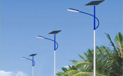 和田市太阳能路灯防触电安全指南：如何选择与维护