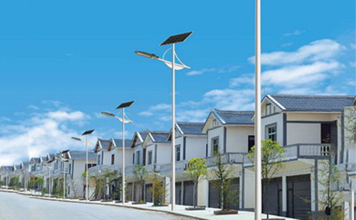 和田市太阳能路灯配置与在乡村道路照明中的应用